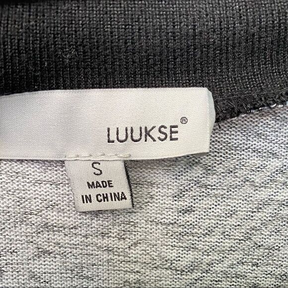 Luukse checkered plaid button front cardigan - Picture 5 of 9